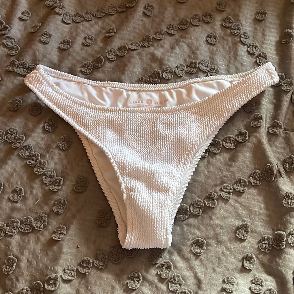 Bikini bottoms
